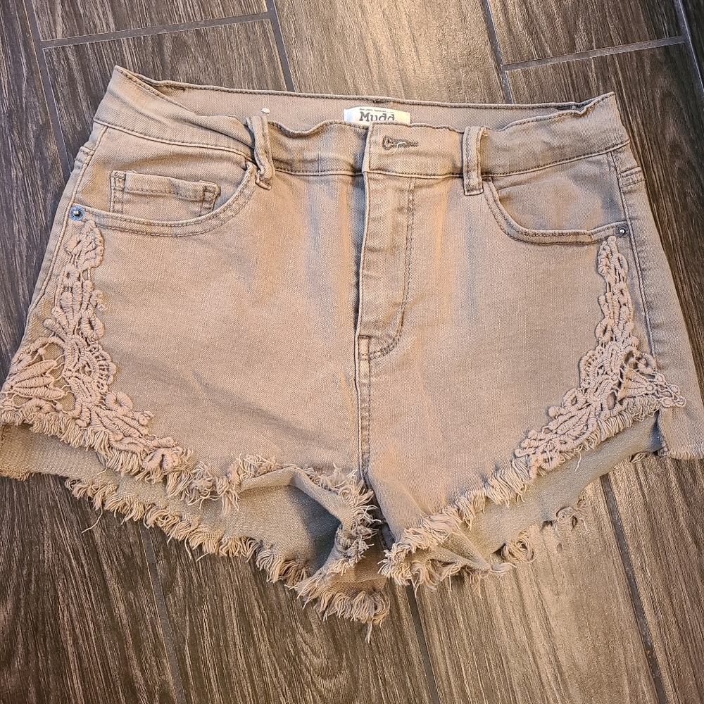 Mudd Cuttoff Jean Shorts Size 11